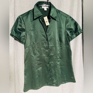 Ann Taylor LOFT size 4 hunter green blouse